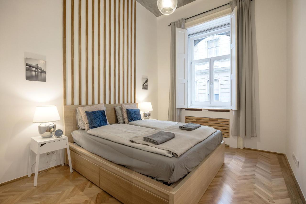 בודפשט Industrial Fantasy Apartment מראה חיצוני תמונה